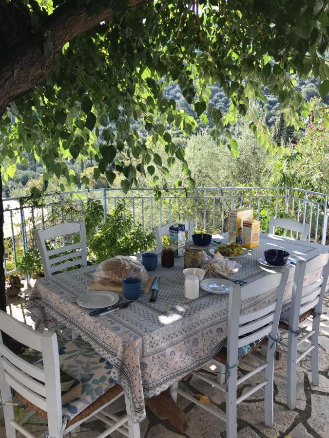 Maison Charme Avec Piscine Privee, Pres De La Mer A Sappounakeika, Tyros Sapounakeika Exterior foto